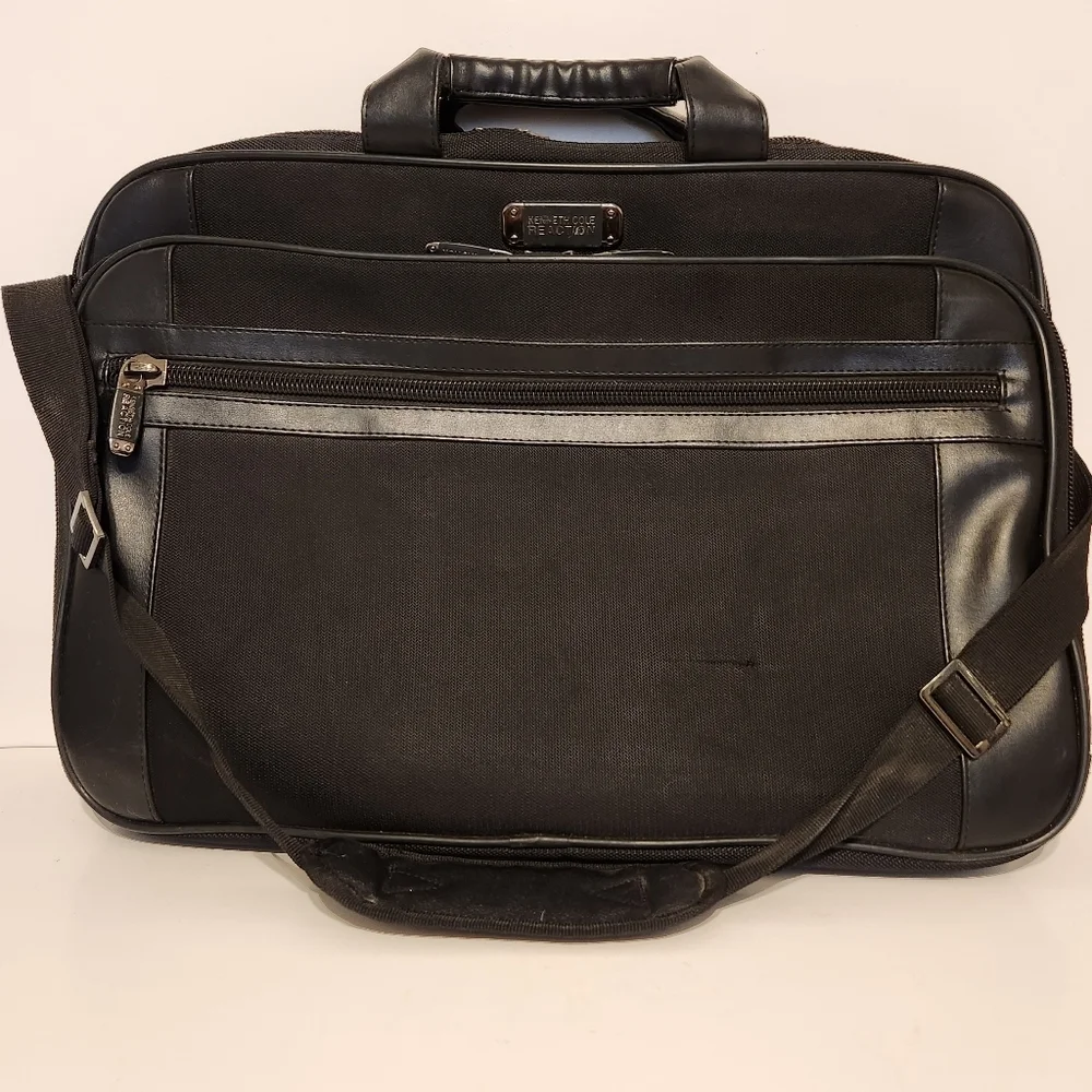 Like New Kenneth Cole Reaction Work Bag with R-tech lining